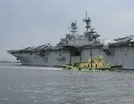 El envío del USS Tripoli y cientos de marines a Medio Oriente: ¿se perfila una operación terrestre de Trump?