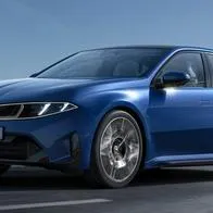 BMW i3 2026: nuevo carro eléctrico de BMW que reemplaza al Serie 3 con 900 kilómetros de autonomía y cambios estéticos futuristas.