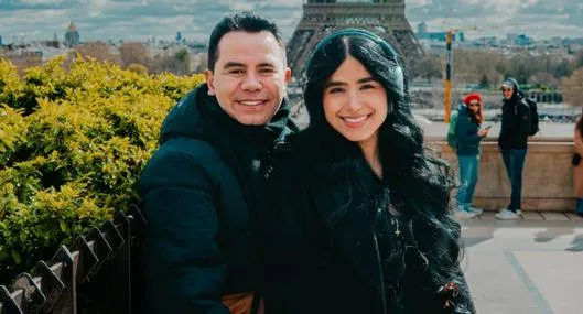 Jhonny Rivera y su esposa tuvieron que llevarse a sus suegros a luna de miel