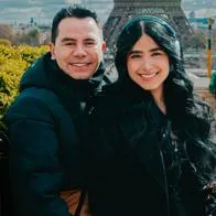 Jhonny Rivera y su esposa tuvieron que llevarse a sus suegros a luna de miel