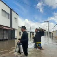 Facatativá vive una emergencia sin precedentes por fuertes lluvias. Más de 2.500 familias resultaron afectadas y el agua alcanzó el primer piso de cientos 