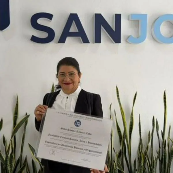 Senadora Sandra Ramírez estaría en líos por diploma que obtuvo en la U. San José