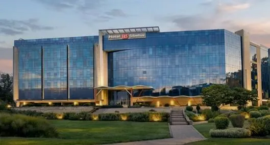 ¿Cuánto vale la noche en el Hotel B3 Sibelius en Chía? Es un megahotel, precios