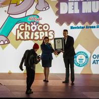 Choco Krispis cambia su fórmula en Colombia y rompe récord Guinness con dominó giganteChoco Krispis cambia su fórmula en Colombia y rompe récord Guinness con dominó gigante
