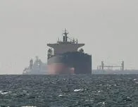 EE. UU. autorizó temporalmente la venta del petróleo iraní varado en el mar