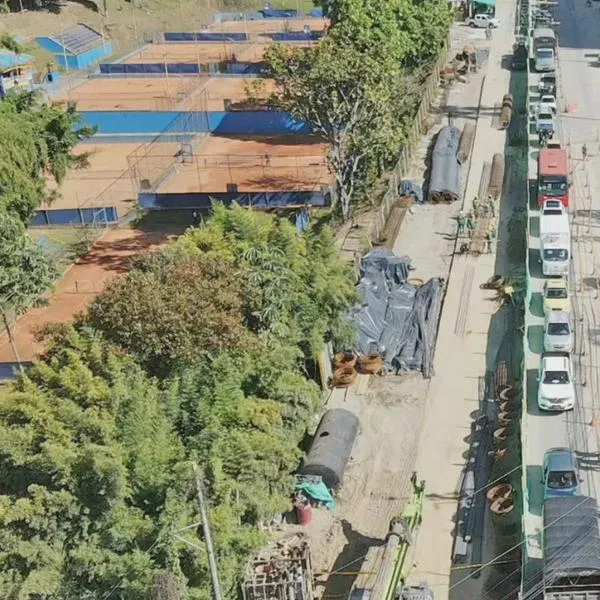 Congestión y confusión debido a cambios en movilidad por fase 3 del intercambiador