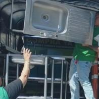 Operativo de espacio público en el centro de Armenia terminó con agresiones a funcionarios