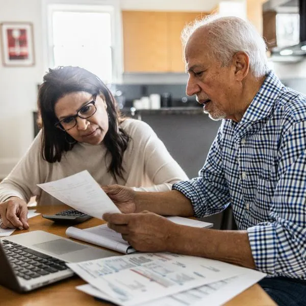 Cómo corregir la mesada pensional en Colombia y aumentar el pago: documentos