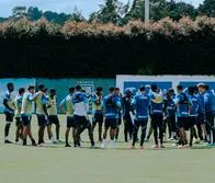 Jugador de Millonarios Santiago Castrillón está en la UCI por desmayo