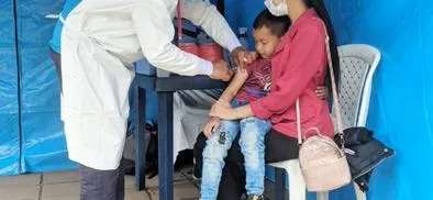 Puntos de vacunación gratis en Bogotá contra VPH, sarampión y más, este domingo 22 de marzo: completa tu esquema 