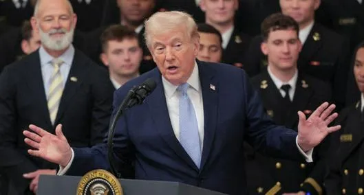 Donald Trump da ultimátum a Irán por estrecho de Ormuz y amenaza con ataque