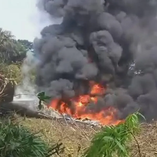 Se accidentó avión del Ejército que transportaba más de 100 soldados