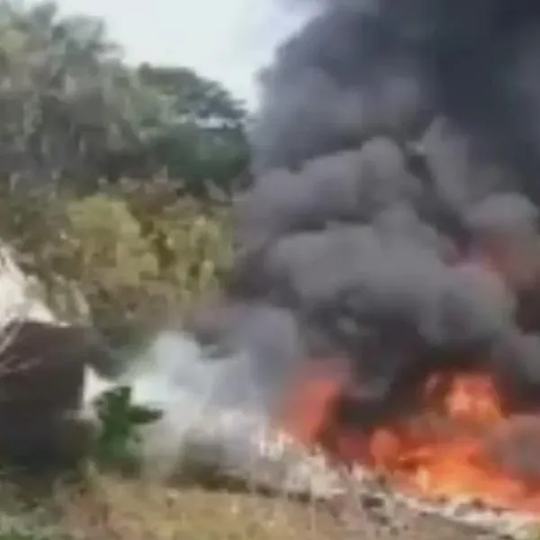 Accidente de aeronave militar deja al menos ocho muertos y 83 lesionados