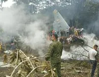 Sube a 66 cifra de muertos tras accidente de avión militar en Colombia: esto es lo que sabemos