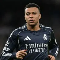 Kylian Mbappé declara que su rodilla está bien y explica qué pasó con su lesión