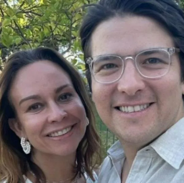 María Claudia Tarazona, viuda de Miguel Uribe, reveló que un día antes del atentado en contra de su esposo le tomaron fotos a su hijo Alejandro. 