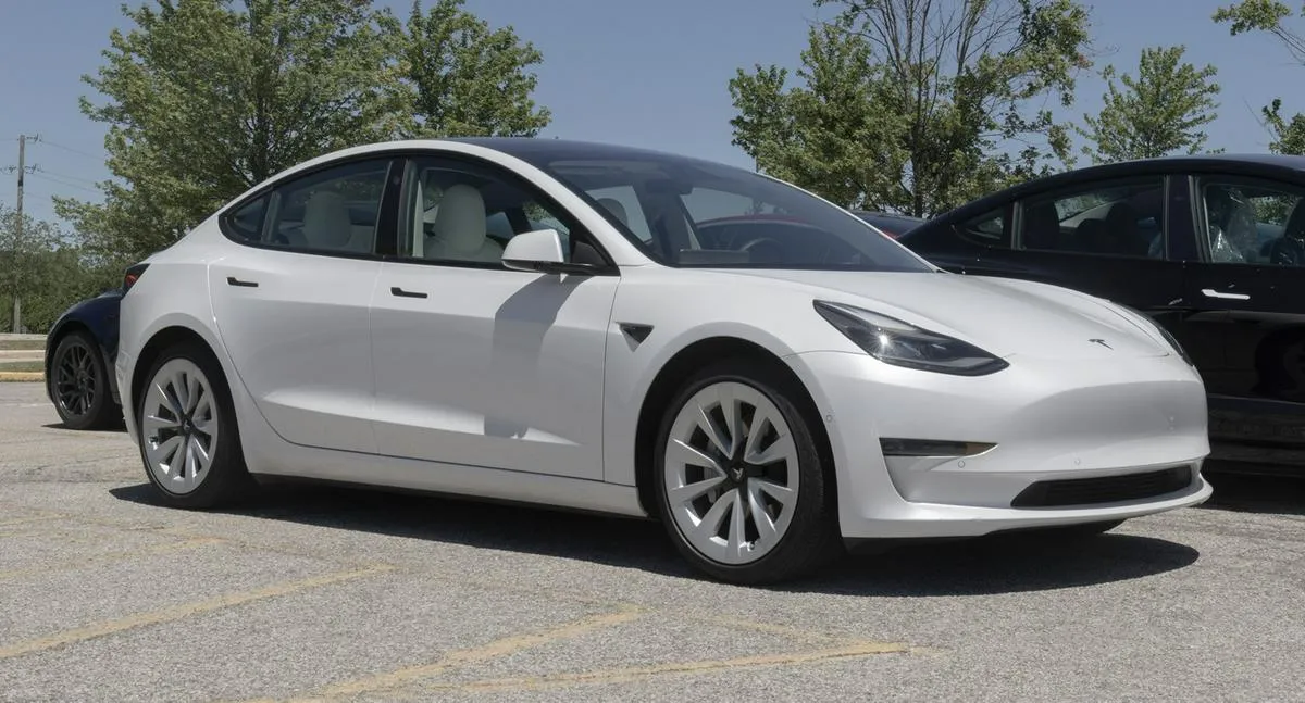 Tesla Model 3