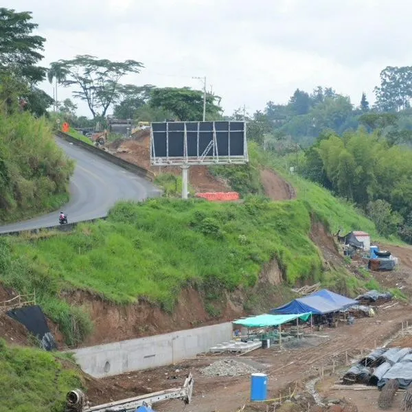 Mucho tiempo para construir un poco más de dos kilómetros