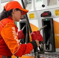 ¿Cuánto podría subir el precio de la gasolina en Colombia en los próximos meses?