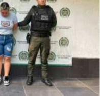 Capturan a trabajadora de banco por entregar información a red de extorsión desde la cárcel