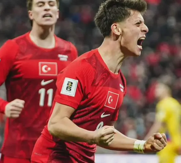 Turquía sigue ilusionado con estar en el Mundial 2026; venció 1-0 a Rumania