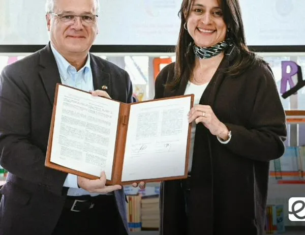 ¡Más de 300 estudiantes beneficiados! Alianza para fortalecer aprendizaje del francés en colegios 