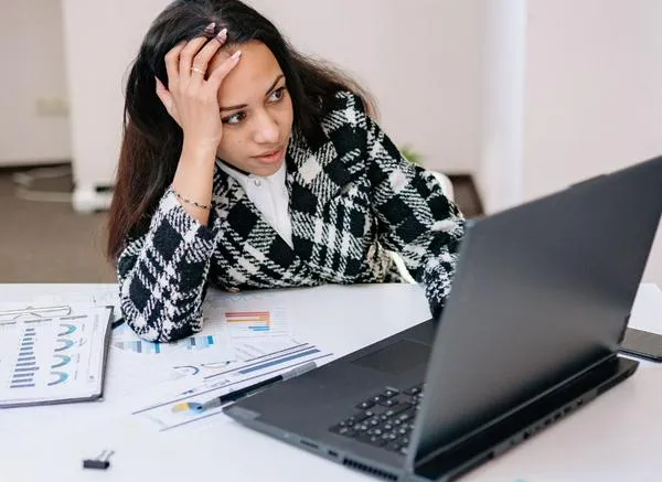 Colombia: miles de personas podrían ser despedidas en los próximos meses