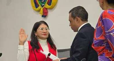 Sandra Ramírez, ex de 'Tirofijo', vicepresidenta de derechos humanos en Senado