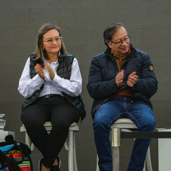 Cielo Rusinque, que volvería a la SIC, con Gustavo Petro