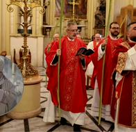 Impiden misa de Domingo de Ramos en Jerusalén en medio de restricciones por la guerra