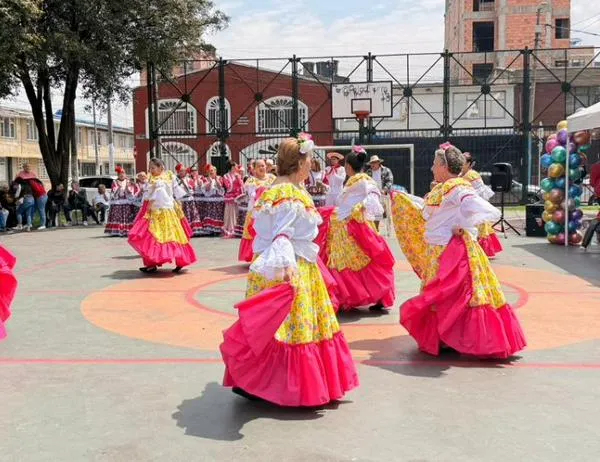 Con danza y artes, Los Mártires impulsa inclusión y cierra procesos formativos 