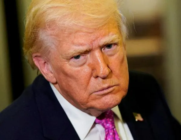 Trump amenaza con “destruir” la isla de Kharg y centrales eléctricas iraníes si no hay "pronto" un acuerdo sobre Ormuz