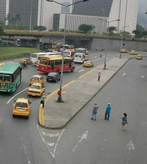 Evite multas en Semana Santa: la señal de tránsito que debe conocer