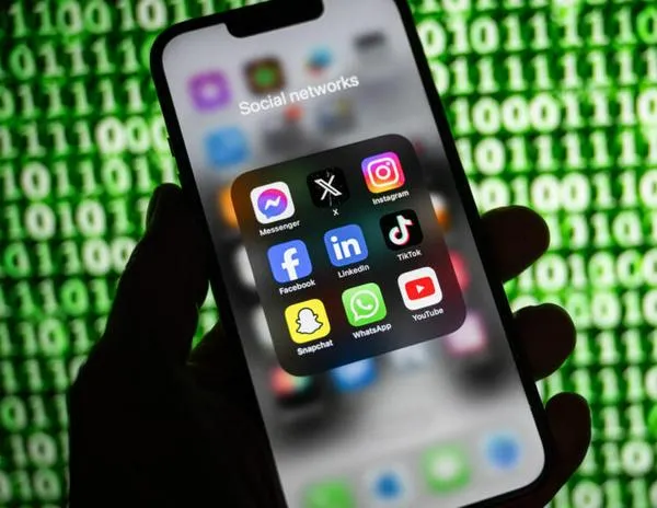 Australia amenaza con sanciones a TikTok, Instagram y YouTube por acceso de menores de edad