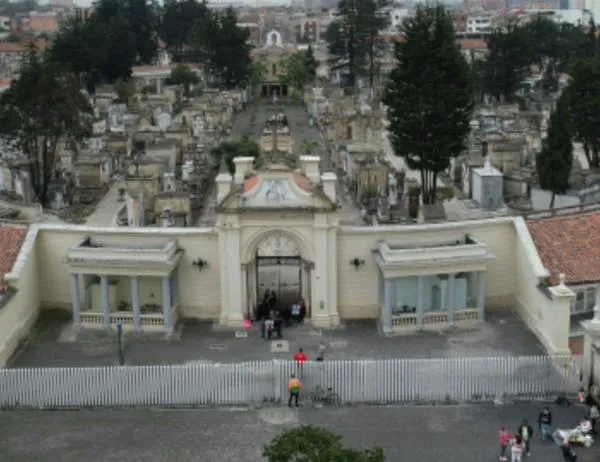 Canales de atención de los cuatro Cementerios Distritales de Bogotá durante la Semana Santa 2026 