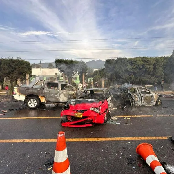 "Pasó como un borrador": Vea el impactante testimonio de Nelson Chisavo, sobreviviente del accidente en el peaje de Casablanca que salvó a su esposa.