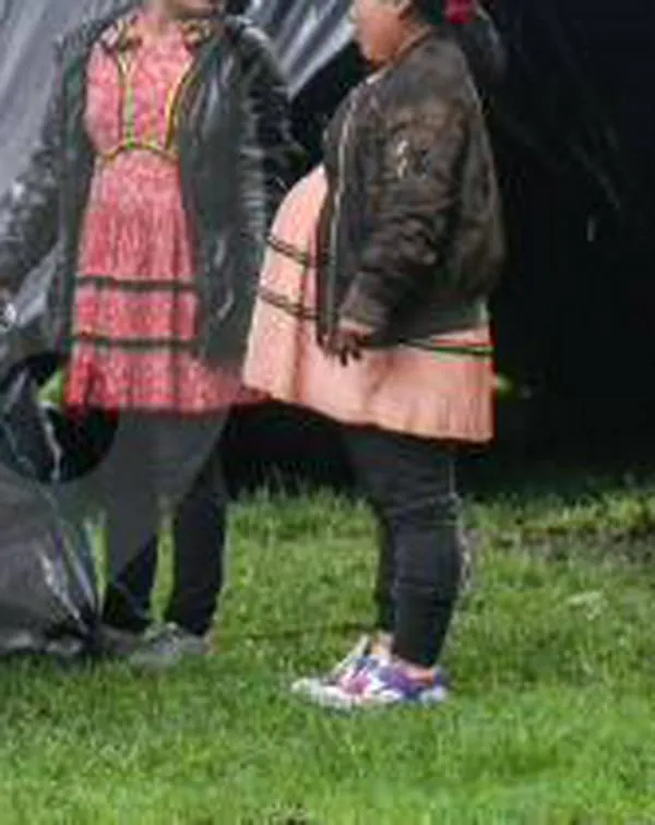 Duro choque entre el alcalde Galán y Gobierno Petro por atención de comunidades embera en Bogotá