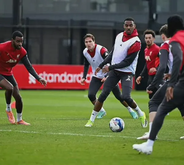 Liverpool confirmó dura baja para la serie contra PSG por la Champions League