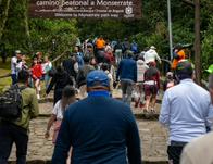 53 mil personas ascendieron el Sendero de Monserrate en Bogotá este Viernes Santo 3 de abril 
