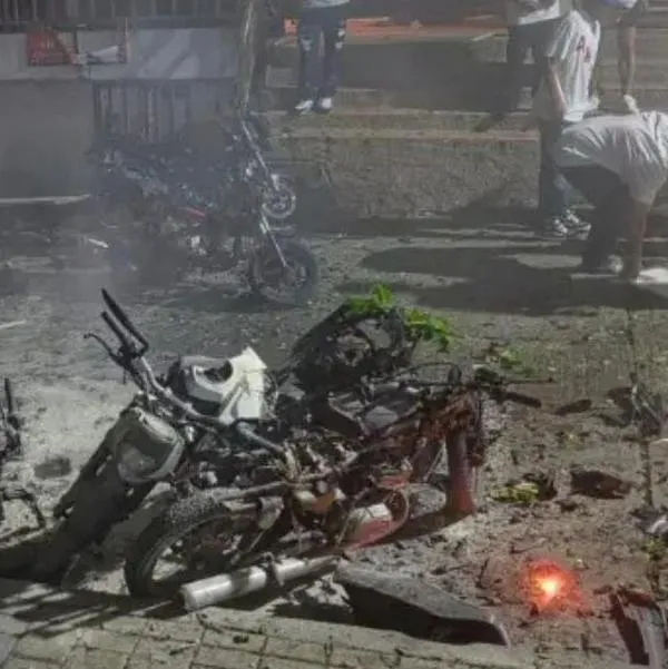 Atentado con motobomba en Antioquia deja un policía muerto y otro herido