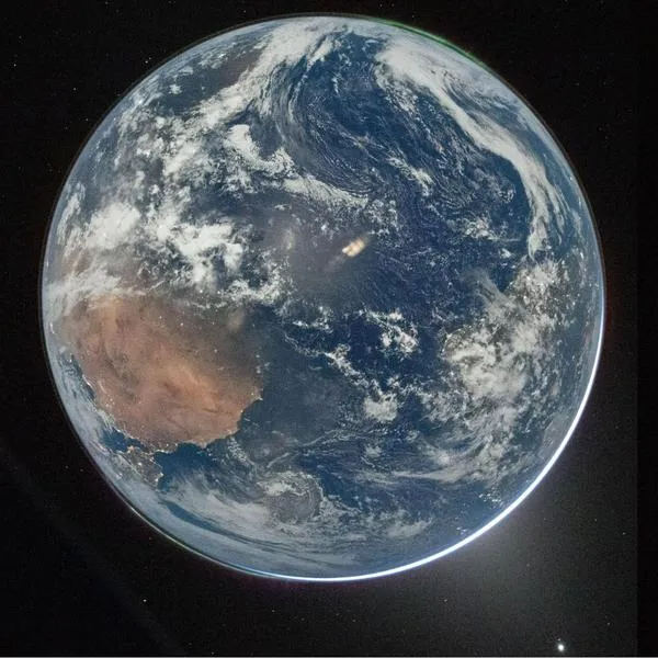 Por qué se ve borde brillante en las fotos de la Tierra reveladas por Artemis II