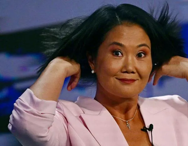 Perú a las urnas: Keiko Fujimori lidera la intención de voto frente al ascenso sorpresivo de Carlos Álvarez