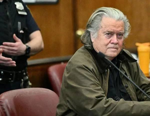 Corte Suprema de EE. UU. allana el camino para retirar cargos contra Steve Bannon por el asalto al Capitolio