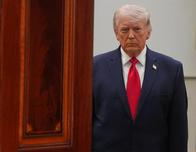 Expertos alertan: la amenaza de Trump contra infraestructuras en Irán podría ser un crimen de guerra