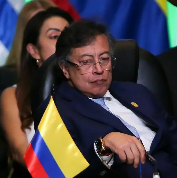 Gustavo Petro se desprende de culpas, pero deja ver que no controla ni resuelve