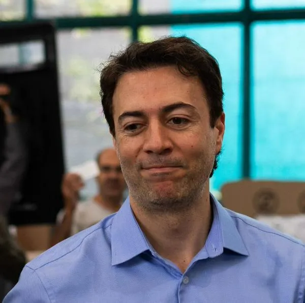 Nuevos retrasos en el caso contra Ricardo Roa. Tras no conectarse a la audiencia de este miércoles, la Fiscalía deberá solicitar una nueva fecha para imput