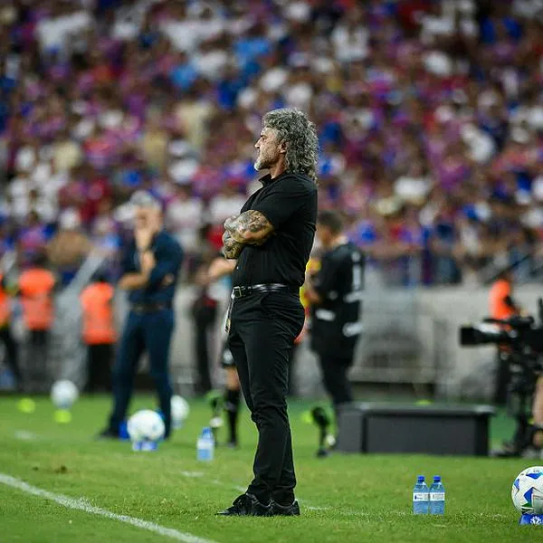 Atlético Bucaramanga: Leonel Álvarez no continuaría renuncia al equipo