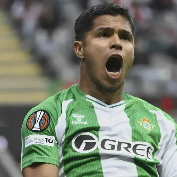 Cucho Hernández hizo gol en Europa League y busca espacio en Selección Colombia