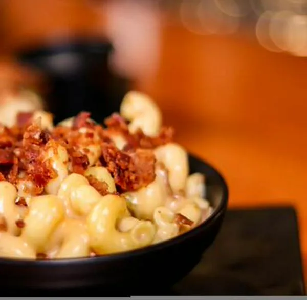 Macarrones con queso como deben ser: cremosos de verdad