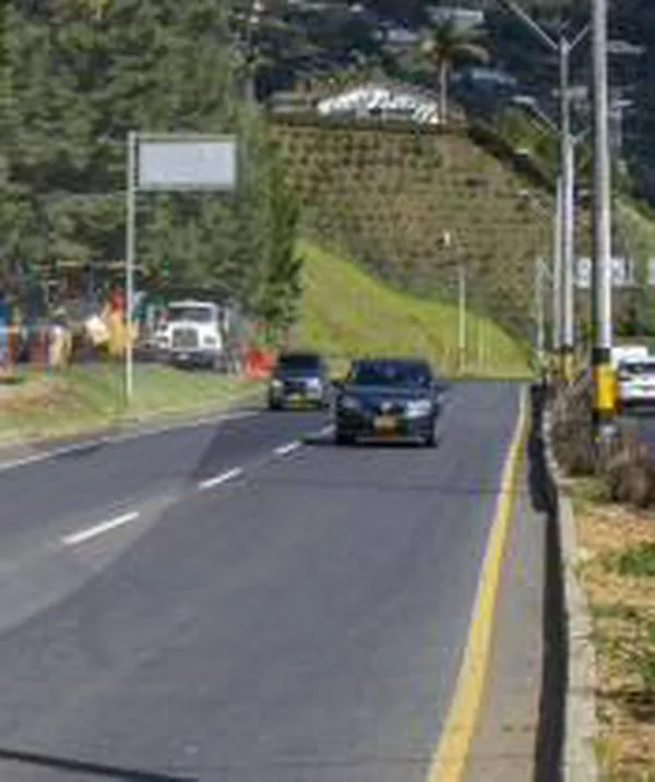 Gringo causó desmanes en tres colegios de Medellín, ¿qué pasó con el extranjero?